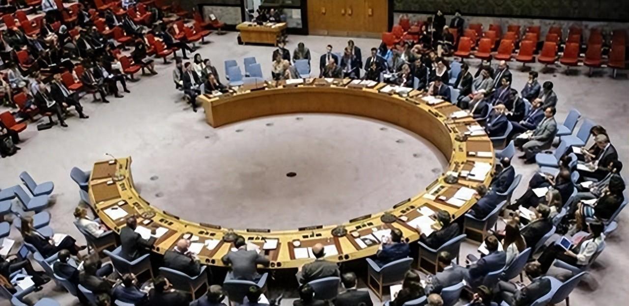 14票赞成1票反对？联合国安理会表态，导弹从天而降，以色列被炸当地时间周二晚间