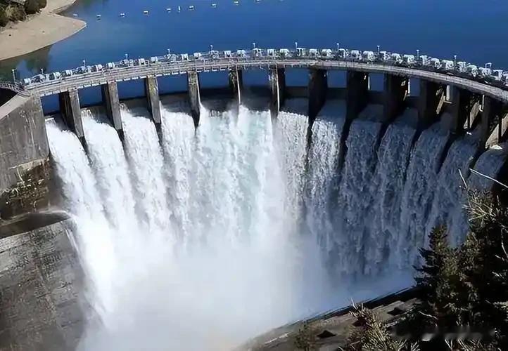 COP30上巴西急红眼，1250亿基金中国就是不掏钱？背后藏着全球气候博弈惊天密