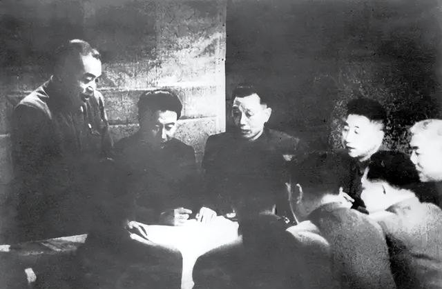 孤胆将星彭德怀：从长征到抗美援朝，一个硬汉的孤独与荣光