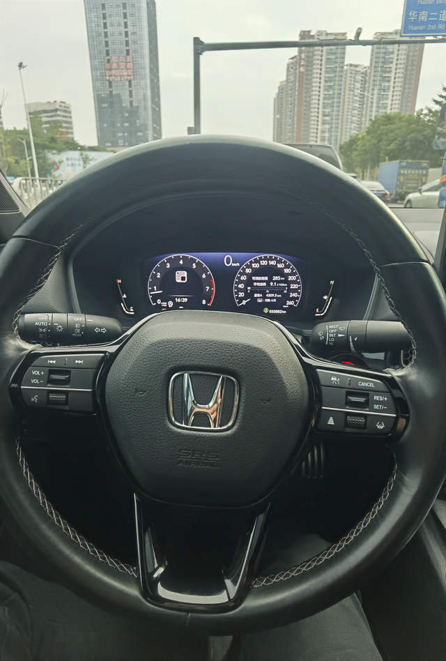 有谁有我这思域油耗都是7个8个油耗，为啥我的油耗高居不下。马上两年的燃动版，