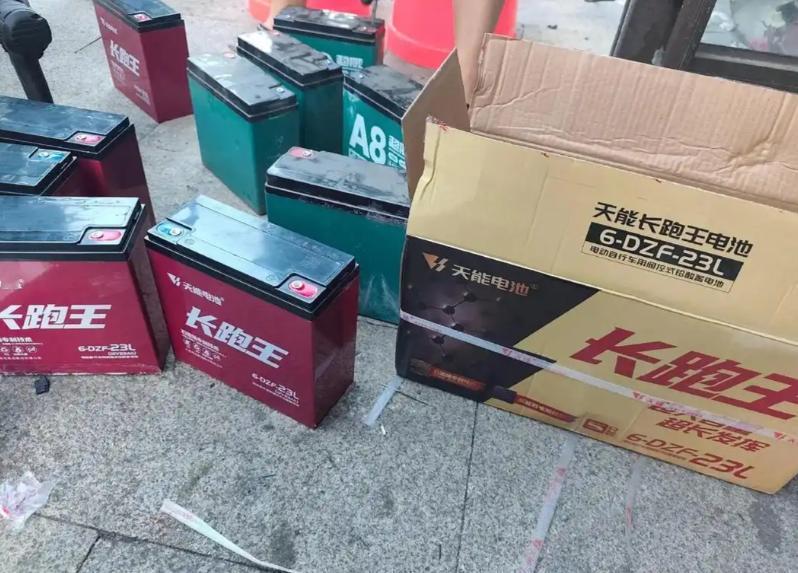 铅酸电池越放越没电？这4个关键因素，90%的人都忽略了！铅酸电池放着不用，没