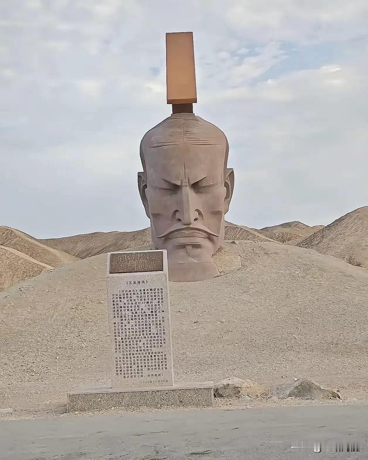 真的笑发财了！甘肃文旅估计肠子都悔青了，本想发宣传视频圈粉引流，结果评论区彻底跑