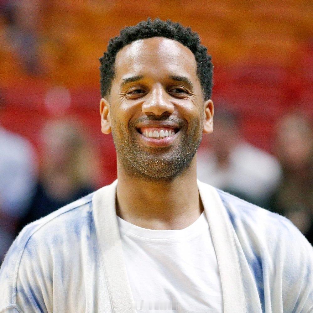 文霍斯特最新:詹姆斯和卡特联手财团打造50亿美元新篮球联盟的项目转向了,他们目标