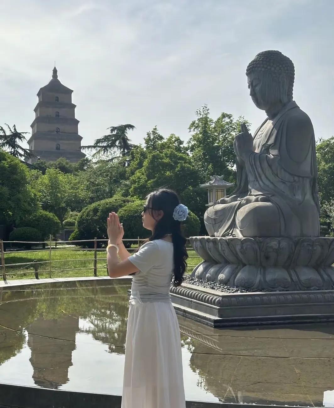大家注意啦，注意啦，现在可真是不得了啦。现在这网上啊，啥都传呢。我刚刷到一个消息