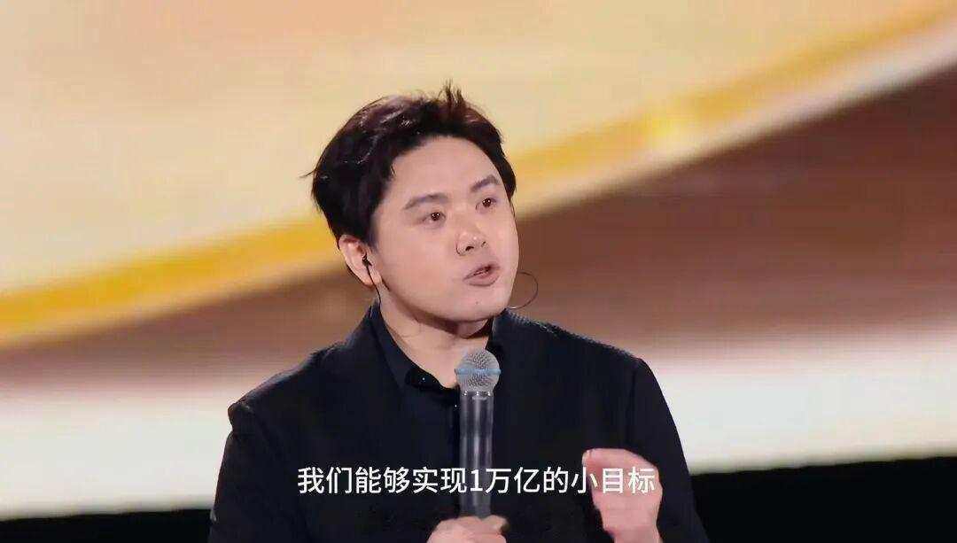俞老板微博被禁言，我查了下，追觅去年营收400多亿元，而微博估值差不多在140亿