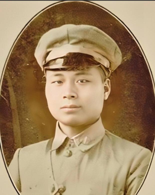 1961年，邱行湘已经54岁了，原74军军长邱维达见他还是单身，就说：“有个30
