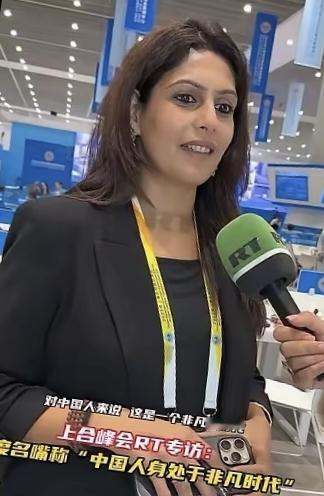 估计台湾慌了，因为印度莫迪来中国参加天津的上合会议，带来了“甲亢姐”，这位印度知