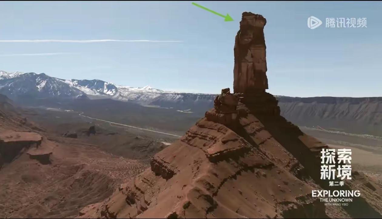 王一博作为发起人的个人ip纪录片《探索新境2》预告片中，这个“大柱子”一闪而过时