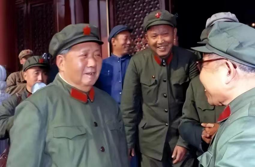 1968年毛主席在一次谈话中批评陈伯达说，你不要管福建了，越管越坏。陈伯达是福建