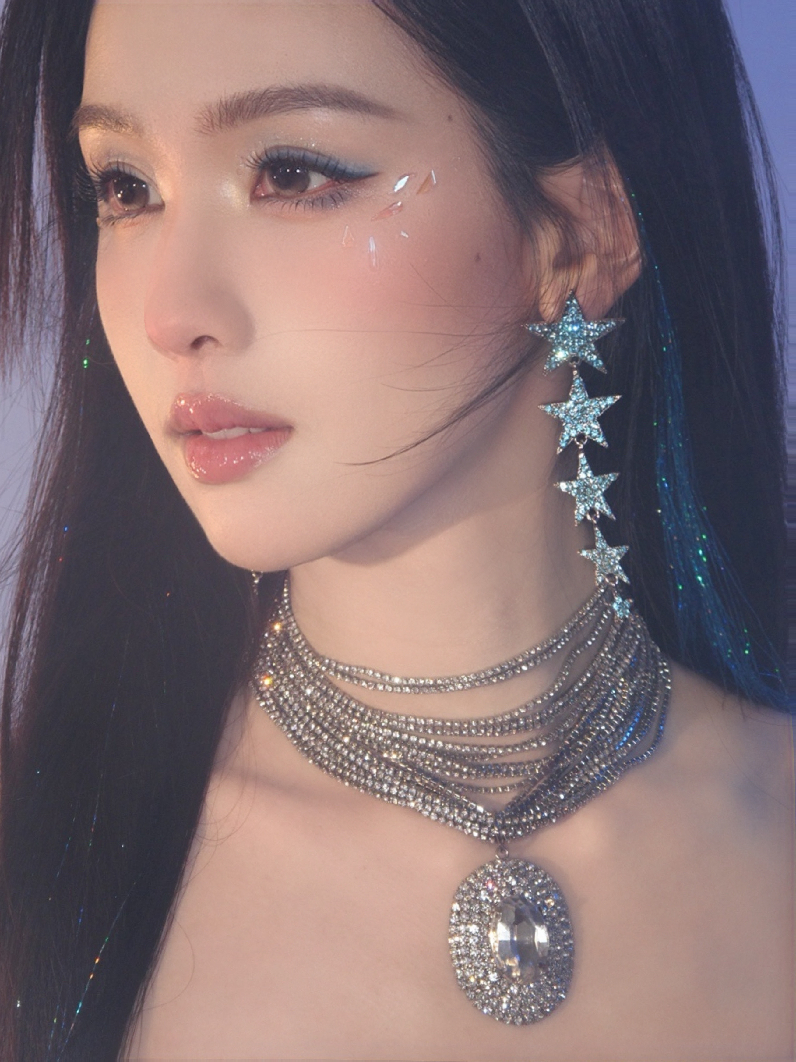 华天崎晒陈都灵深海妆好美的代言人嘟嘟🌊期待陈都灵微博之夜