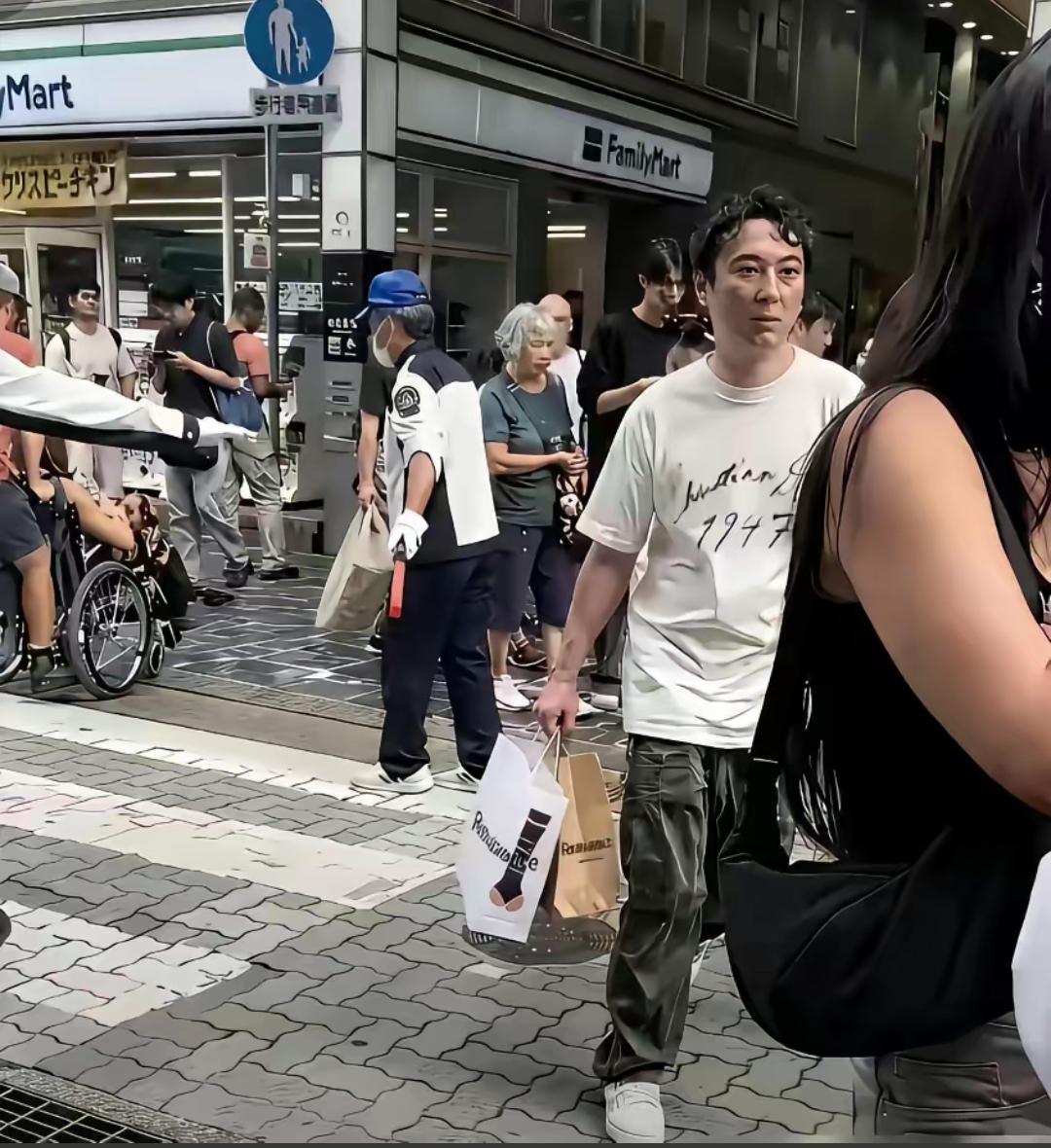 王思聪的状况不太妙，从他换女朋友的频率就能看出来，在以往他最快换女朋友的速度是维