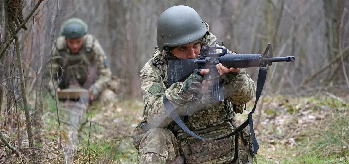 乌克兰武装部队在苏梅地区站稳脚跟：俄罗斯人损失惨重，并击毙营级指挥官摘要：经过