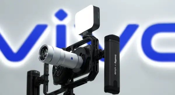 【vivo韩伯啸：X300Ultra成为创作者的“口袋里的摄影机”】vivo产