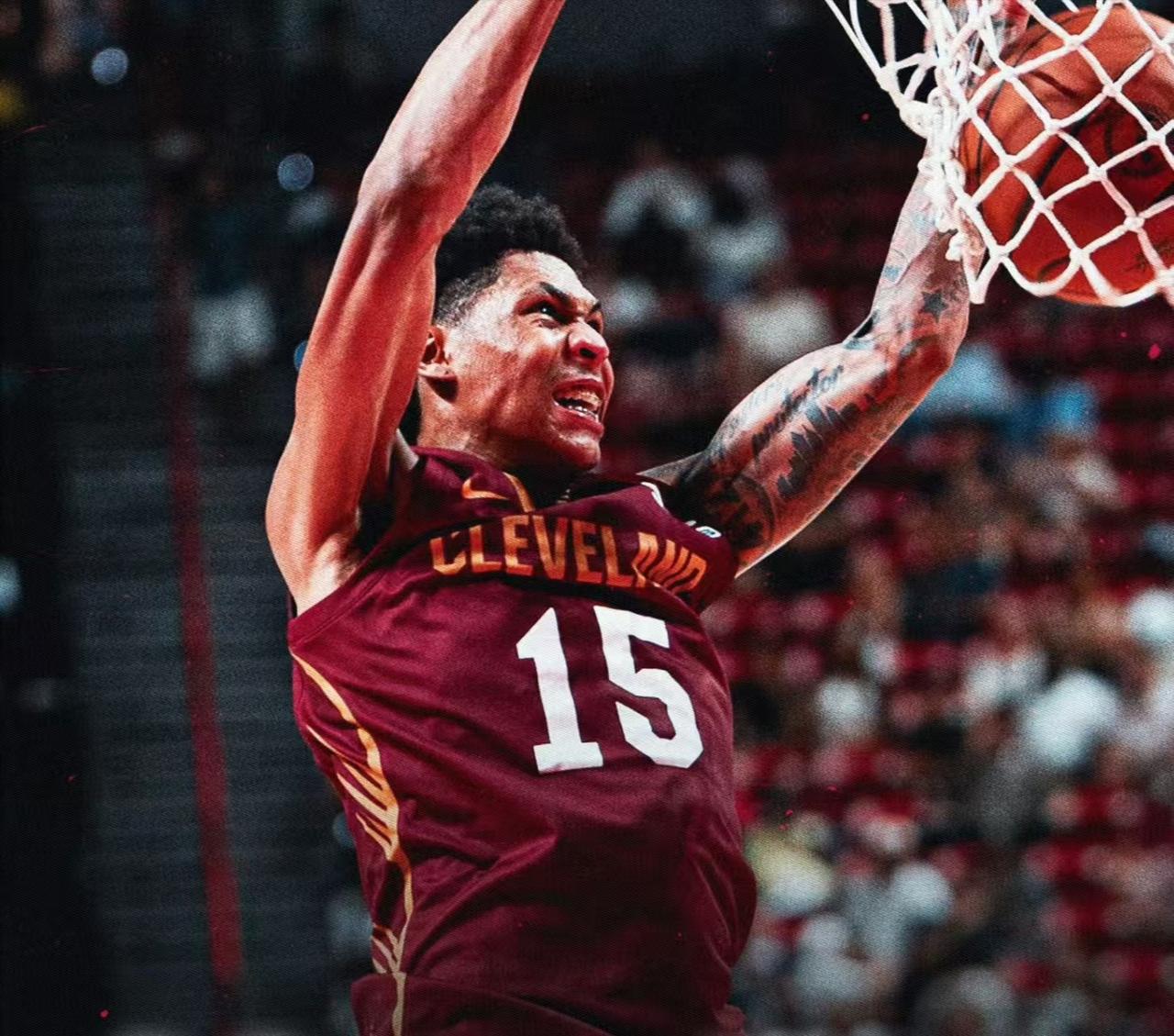 夏联战报：托马斯再爆发，黄蜂选了个德国战车！北京时间7月18日NBA夏季联赛继