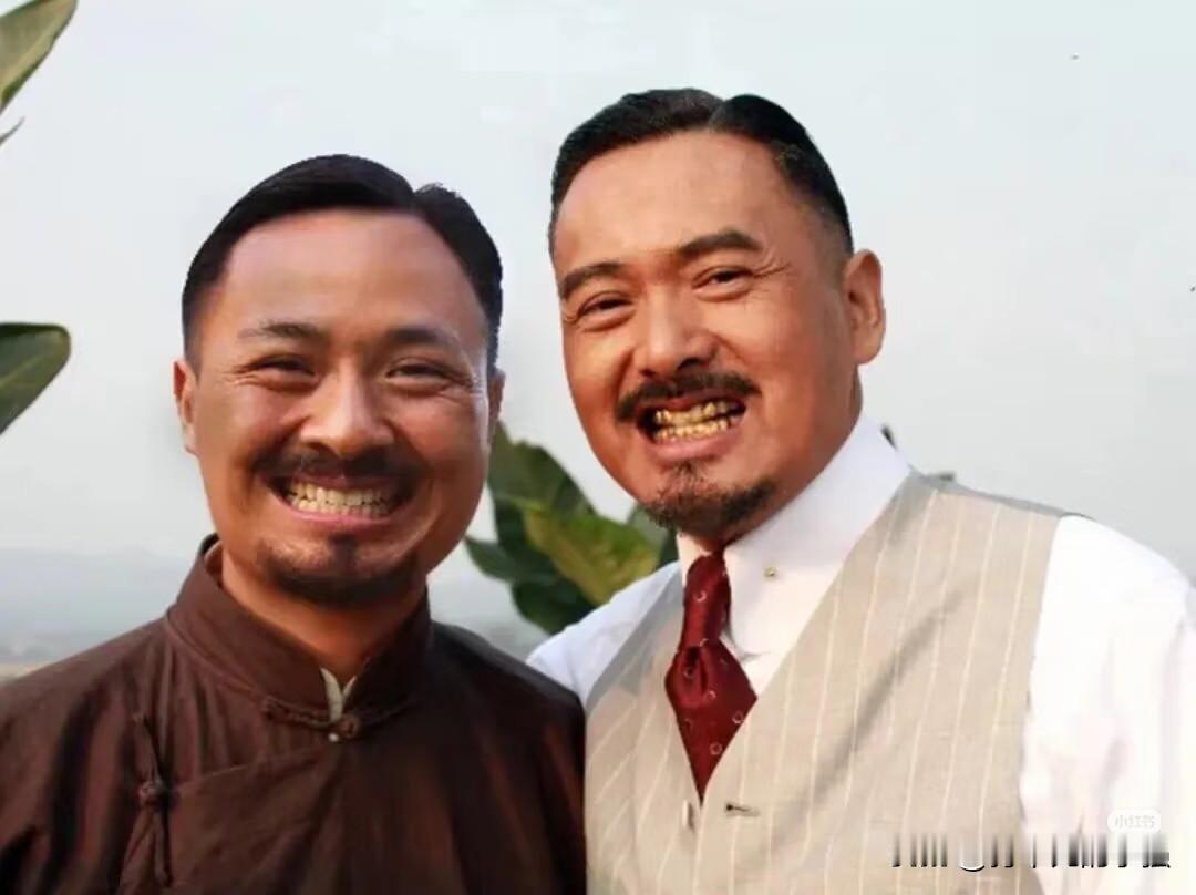 明星本尊和替身对比，哪一对相似度拉满来看看明星本尊和御用替身，有些简直是复制粘