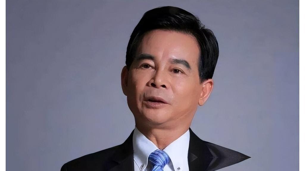 广东志高空调破产清算的消息，在今年连日40度的高温天里显得格外刺眼。当年敢当