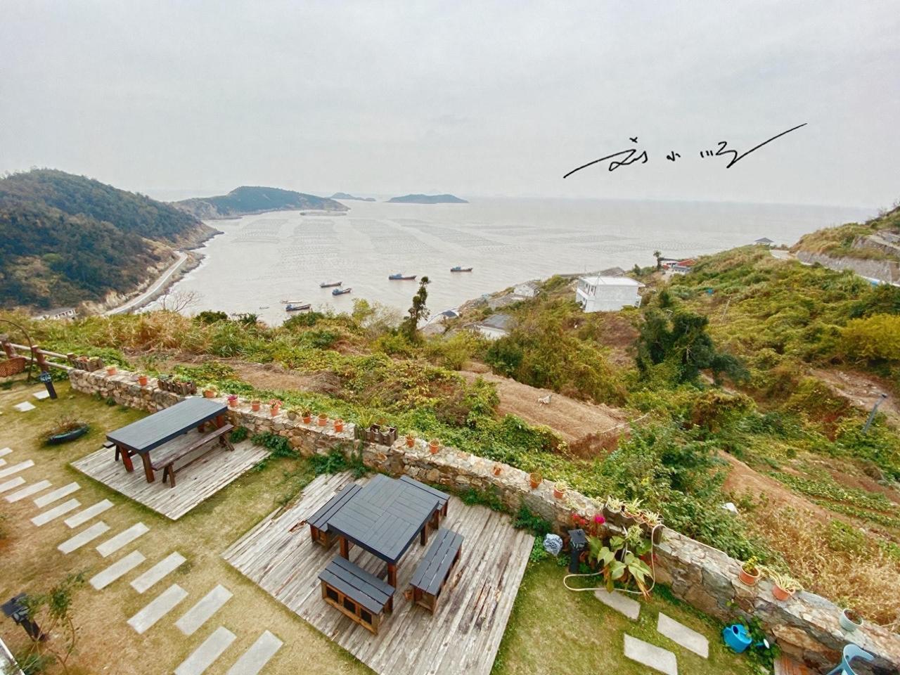 浙江省中部沿海的台州，是一座常被忽略却独具特色的城市。它东临东海，北接绍兴、宁波
