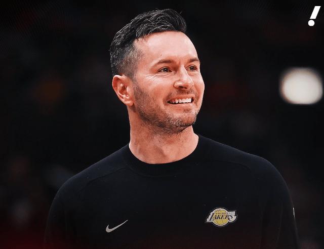 名帅雷迪克，湖人主教练雷迪克常规赛揭幕战首发阵容三后卫。10月18日NBA今日季