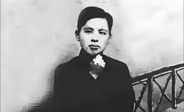 1913年，张恨水大婚之夜。刚关上房门，他就把新娘子抱起来，放倒在床上，他躺在新