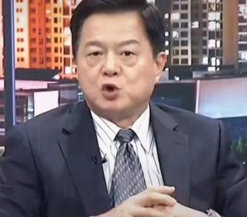 “大陆军事实力到底有多强，你敢不敢讲？”前台北县长周锡玮在节目中爆出猛料，他高调