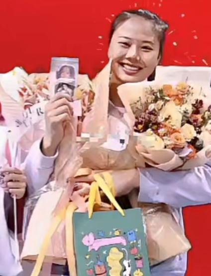 十年坚守龚翔宇迎来职业生涯双重惊喜名古屋亚运会女排决赛，龚翔宇带领女排拿下冠