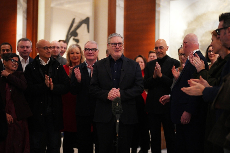 斯塔默引用‘盲人摸象’寓言：深度解读中英关系，全面了解中国