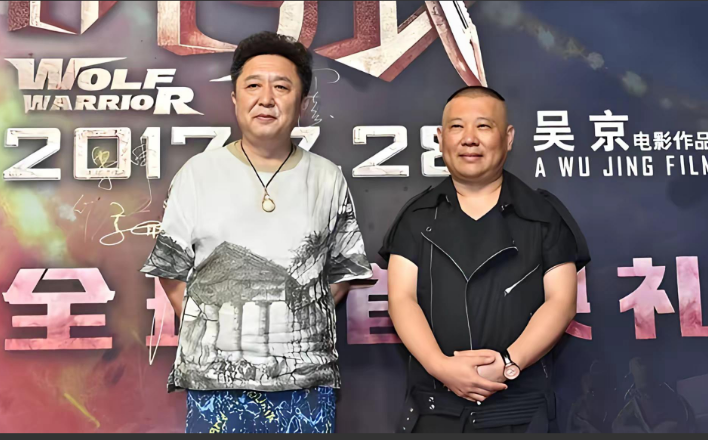 ☁2015年，吴京东拼西凑了1.5亿筹拍《战狼2》，他打电话给于谦：“谦