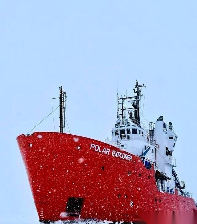 都看走眼了。你以为老美最怕的是咱们航母下水？是055大驱跟下饺子一样？错。人