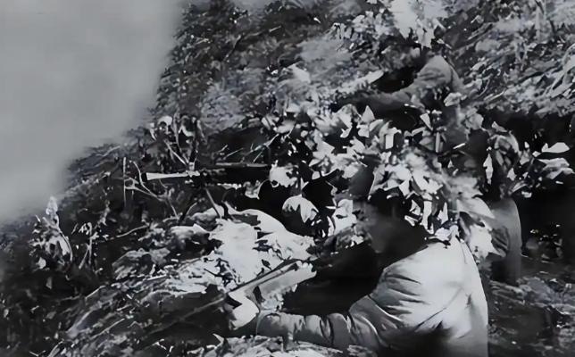 一位日本学者曾说：“朝鲜战争表面上是中国赢得的，但实际上是一个巨大的损失。造成这