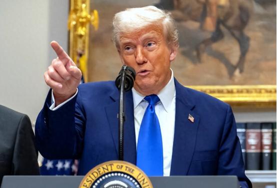 美对加100%关税威胁无效又强扯中国，24小时不到，美又一盟友抵华 当地时间