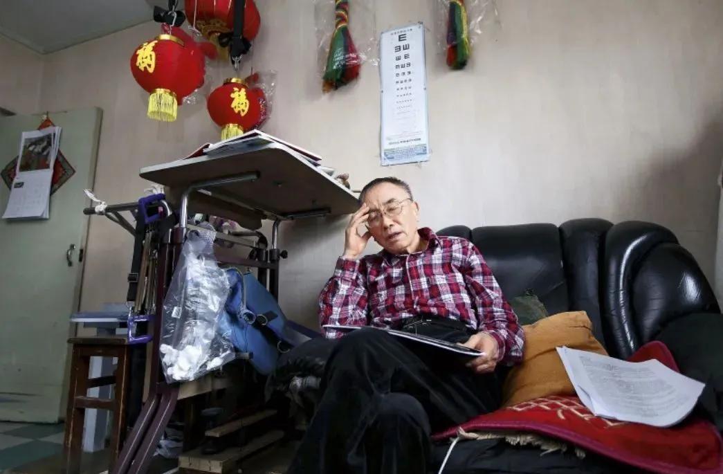 朱令案过去快三十年了，网上还在说“一杯咖啡下毒”。可1994年清华女生宿舍哪来的
