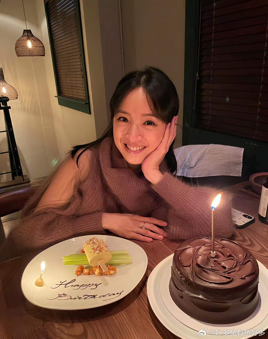 林依晨女儿已经5岁了，又生了一个儿子，儿子也有1岁大了，儿女双全，生了二胎她的状