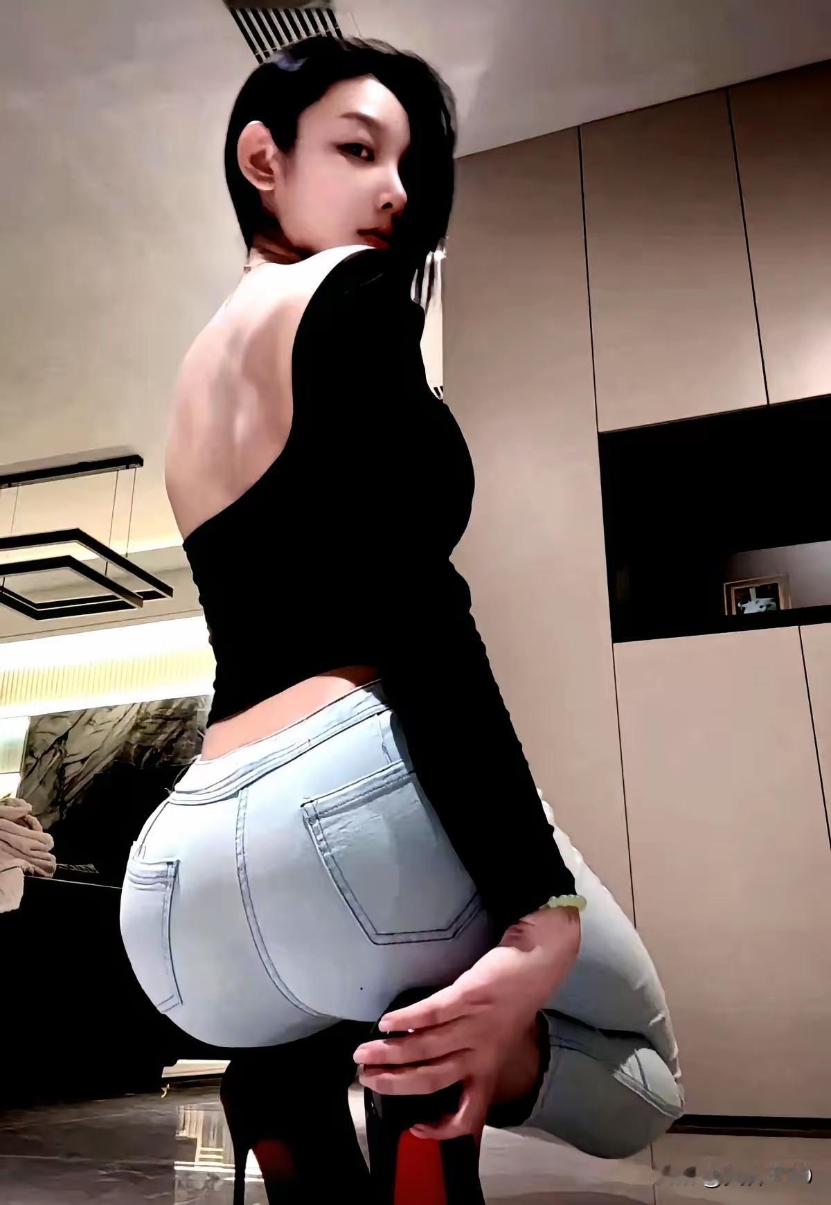 回眸对视一分钟绝对终身难忘!