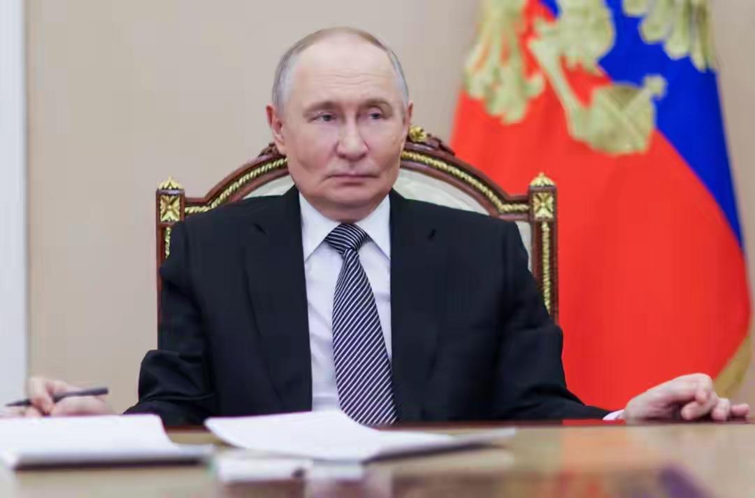 自美国大赦俄油三十天后，俄油一夜间变成了抢手货。根据俄媒的报道，目前已有包括