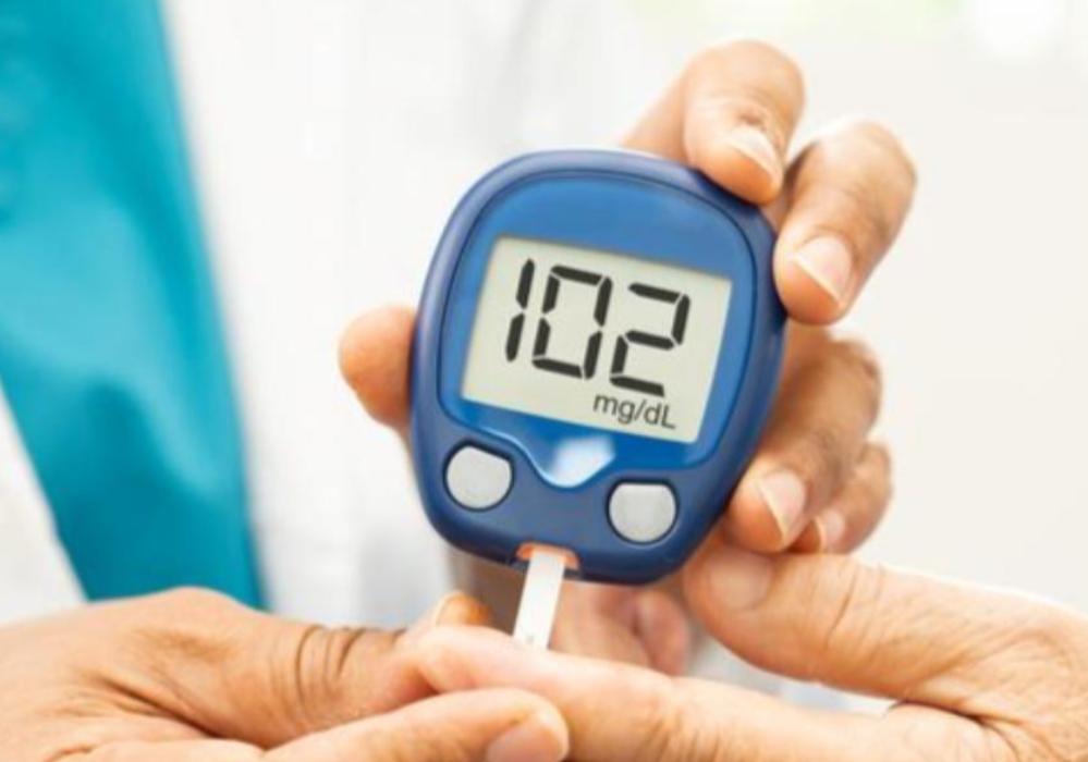 65岁以上的老人，如何抗衰老延长寿命？注意3个方面增强体质过了六十五岁，对蛋