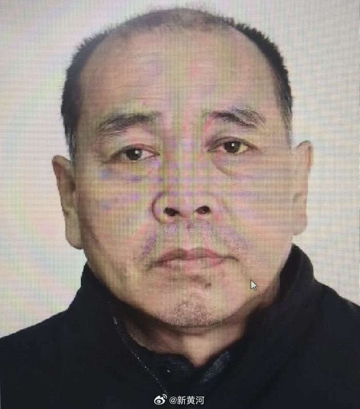 【#河津警方悬赏抓捕59岁刑案嫌疑人#】7月17日，山西省运城市河津市公安局发