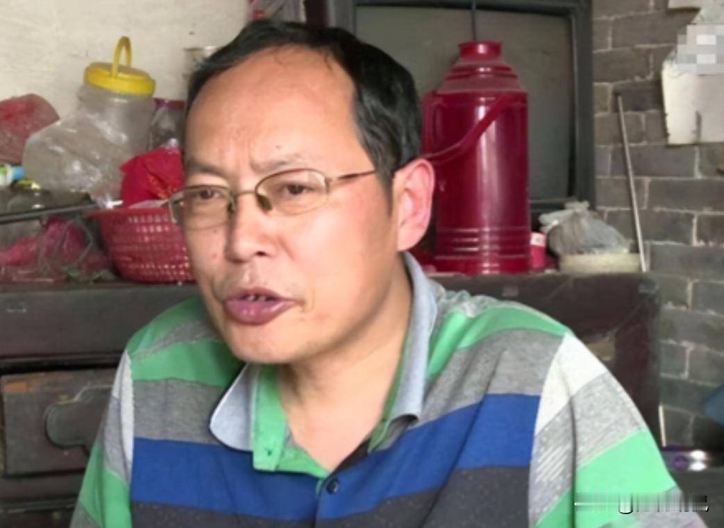 “陈景润是错的！”农村小伙刘汉清竟敢质疑我国最伟大的数学家陈景润，为了自证，他甚