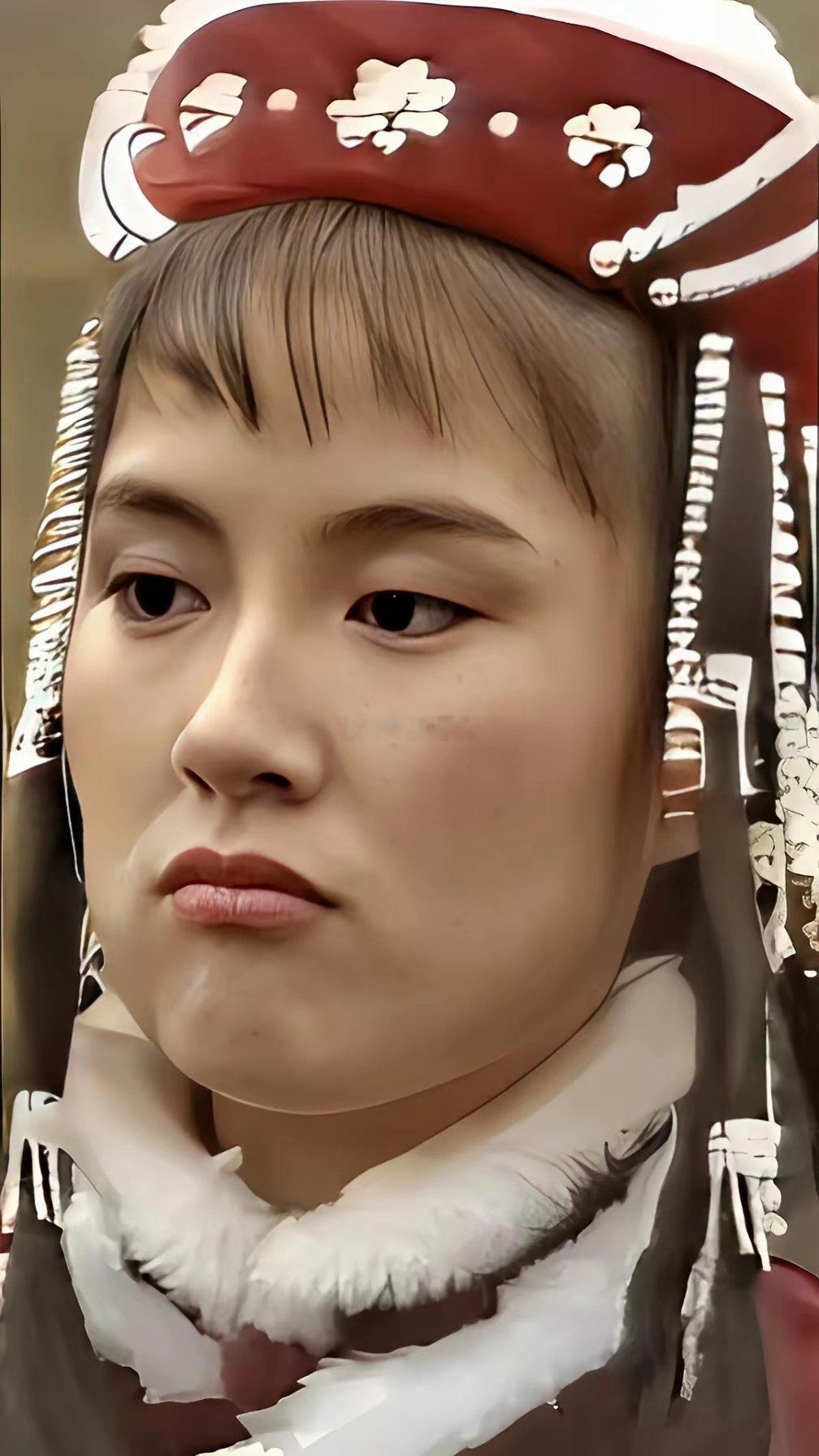 以前看《射雕英雄传》的时候，怎么会觉得华筝好看呢？​​​