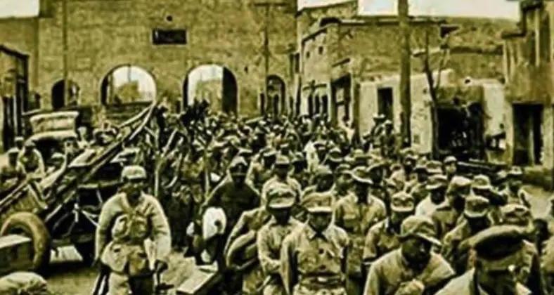 1949年，一向对马步芳，马鸿逵二人心存疑忌的胡宗南，要求第五兵团司令官裴昌会将