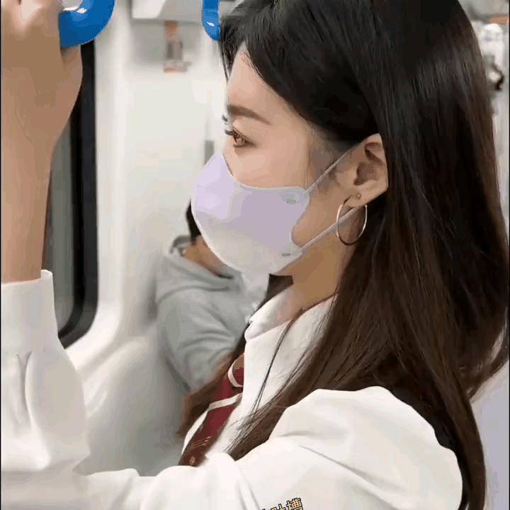 年轻人好奇心不要那么重。