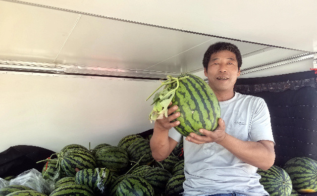 内蒙古库伦旗: 瓜果飘香“甜蜜”上市 特色种植助农增收