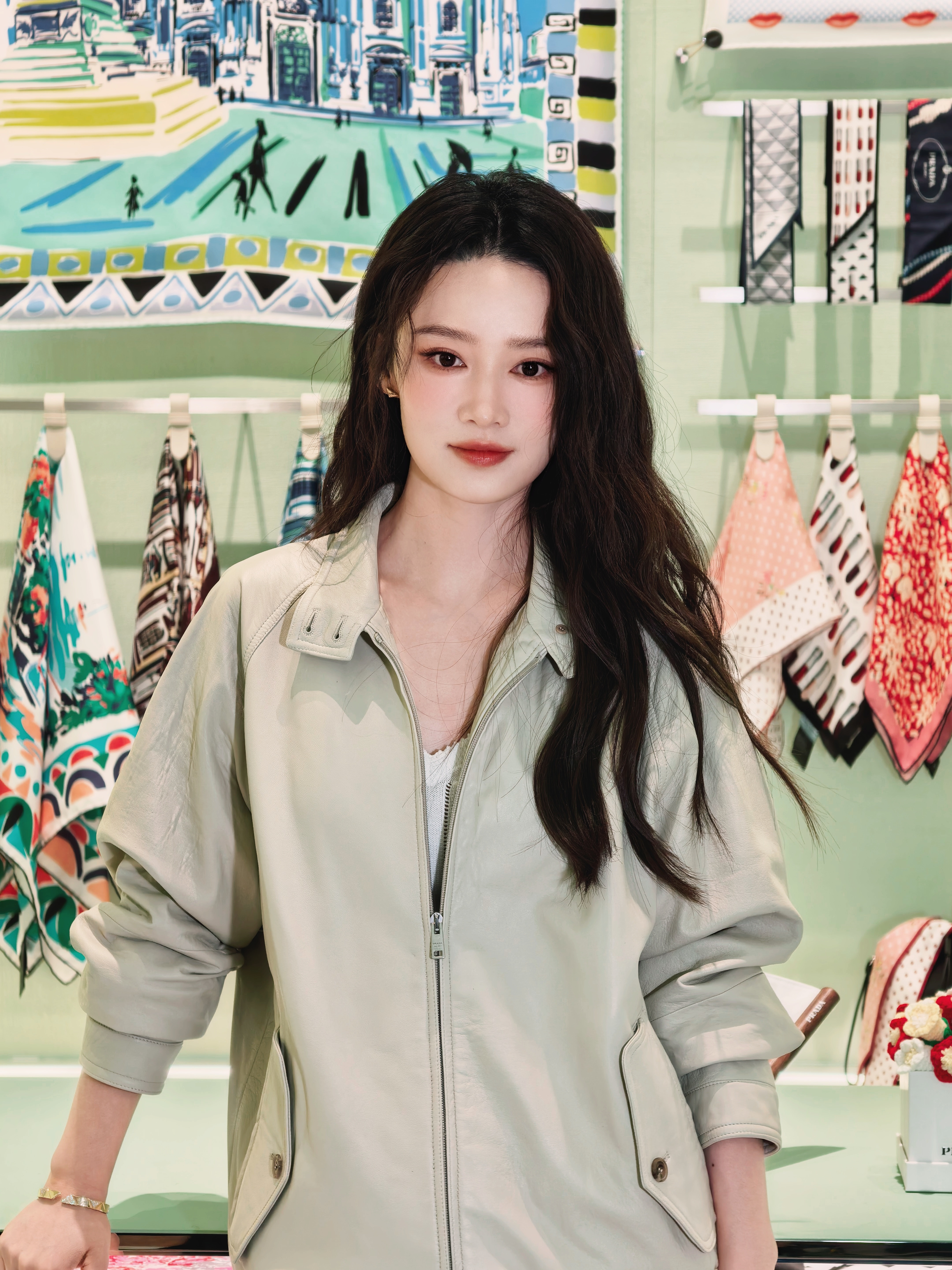 李沁李沁“你说人生艳丽我没有异议.”cr📚ylqxm