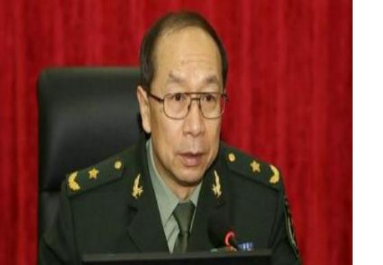 美国曾放话：“如果中国人继续在南海建设，就用导弹全部炸了。”金一南将军霸气回怼：