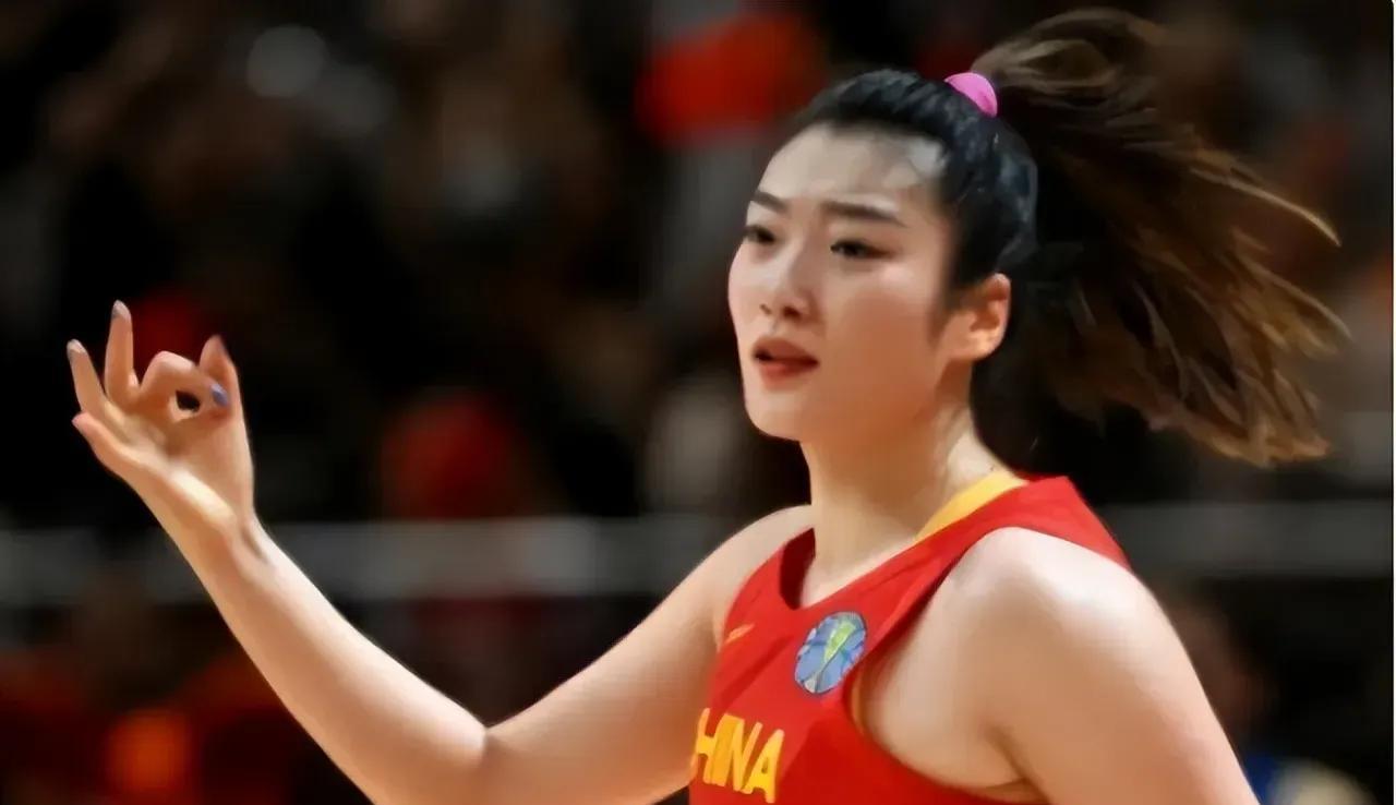 宫鲁鸣不让李梦进国家队是对的，但做的还不够，应该把李缘、王思雨、黄思静、杨力维和
