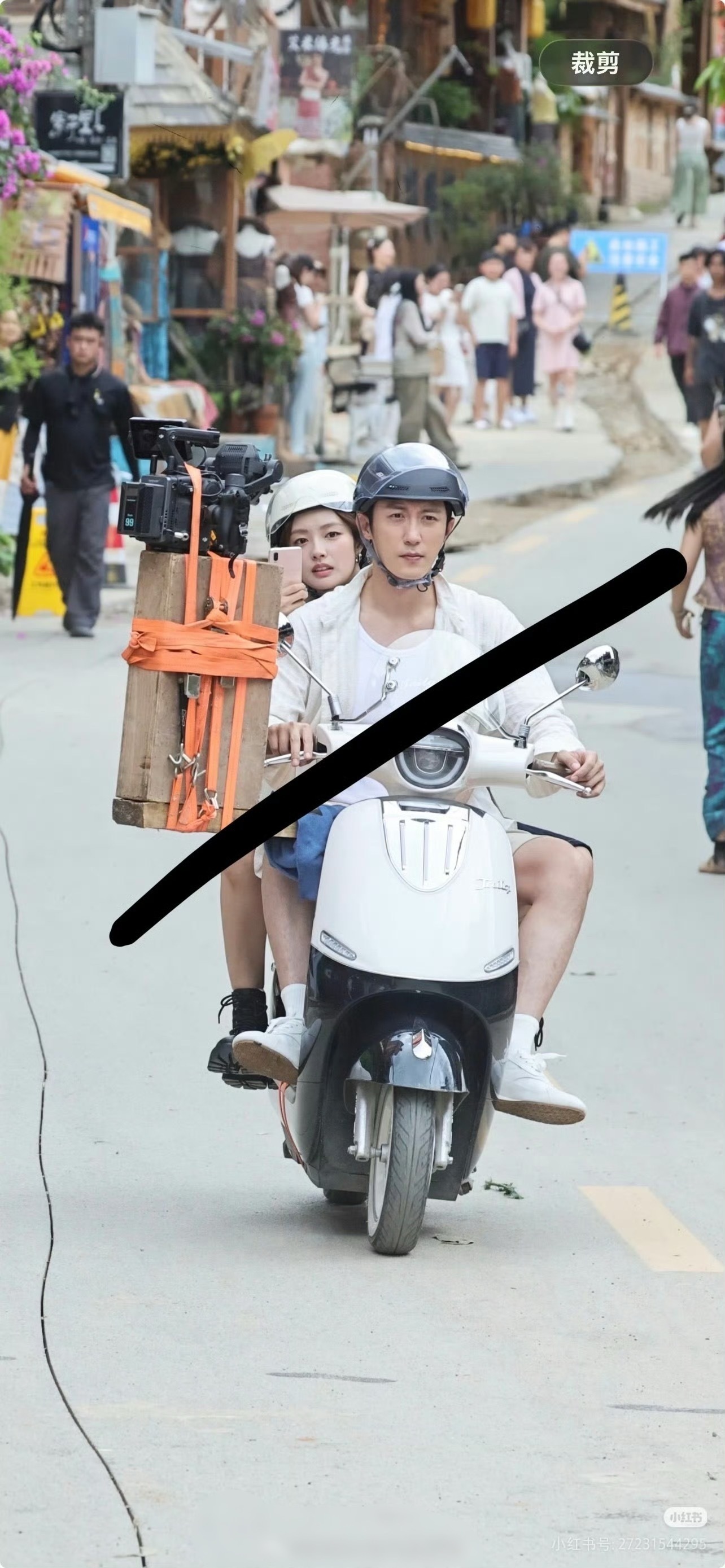 解密了！原来电驴上的镜头是这么来的