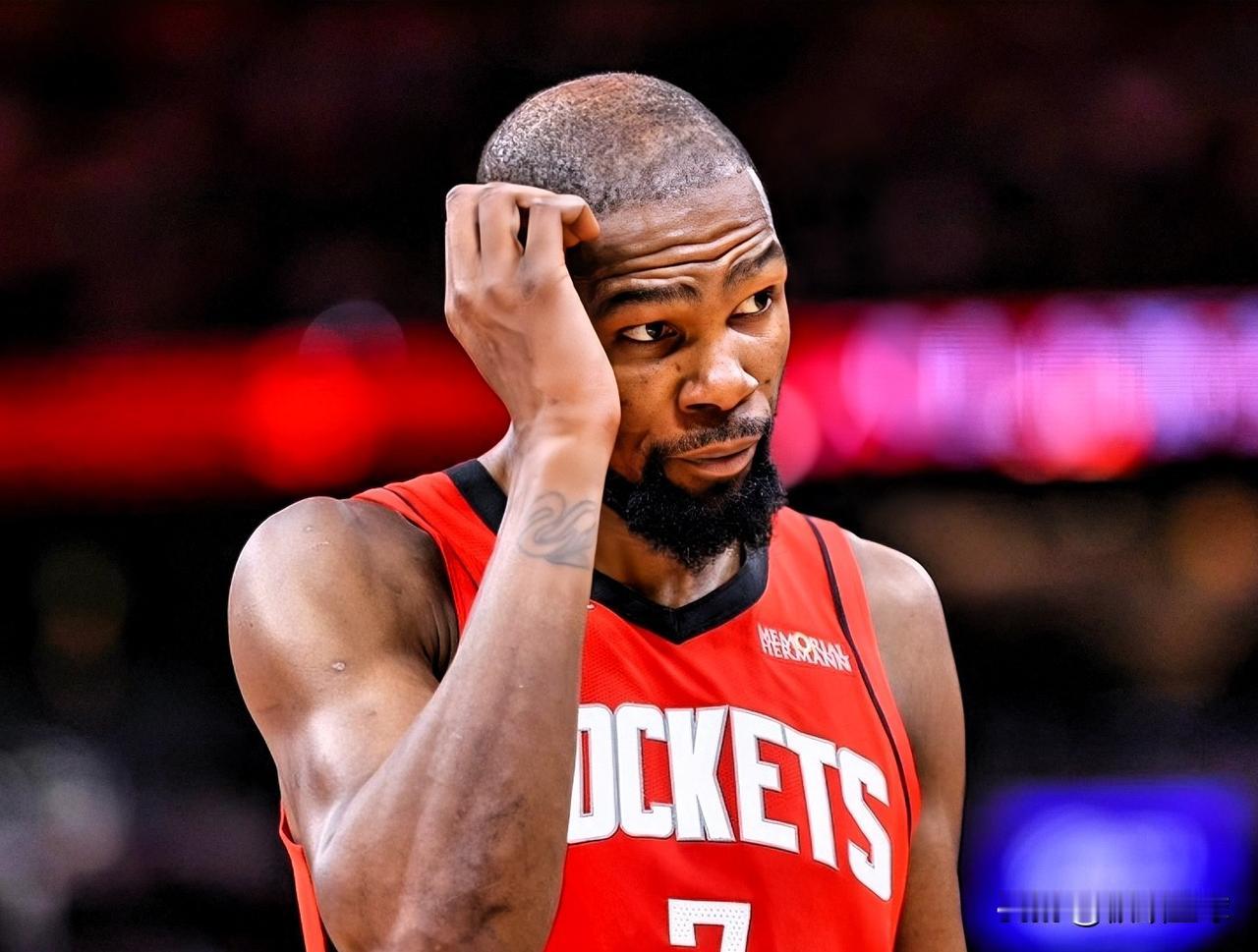 杜兰特真是一个球痴啊!近日,KD接受了媒体的采访,谈到了对于自己本赛季罚球命