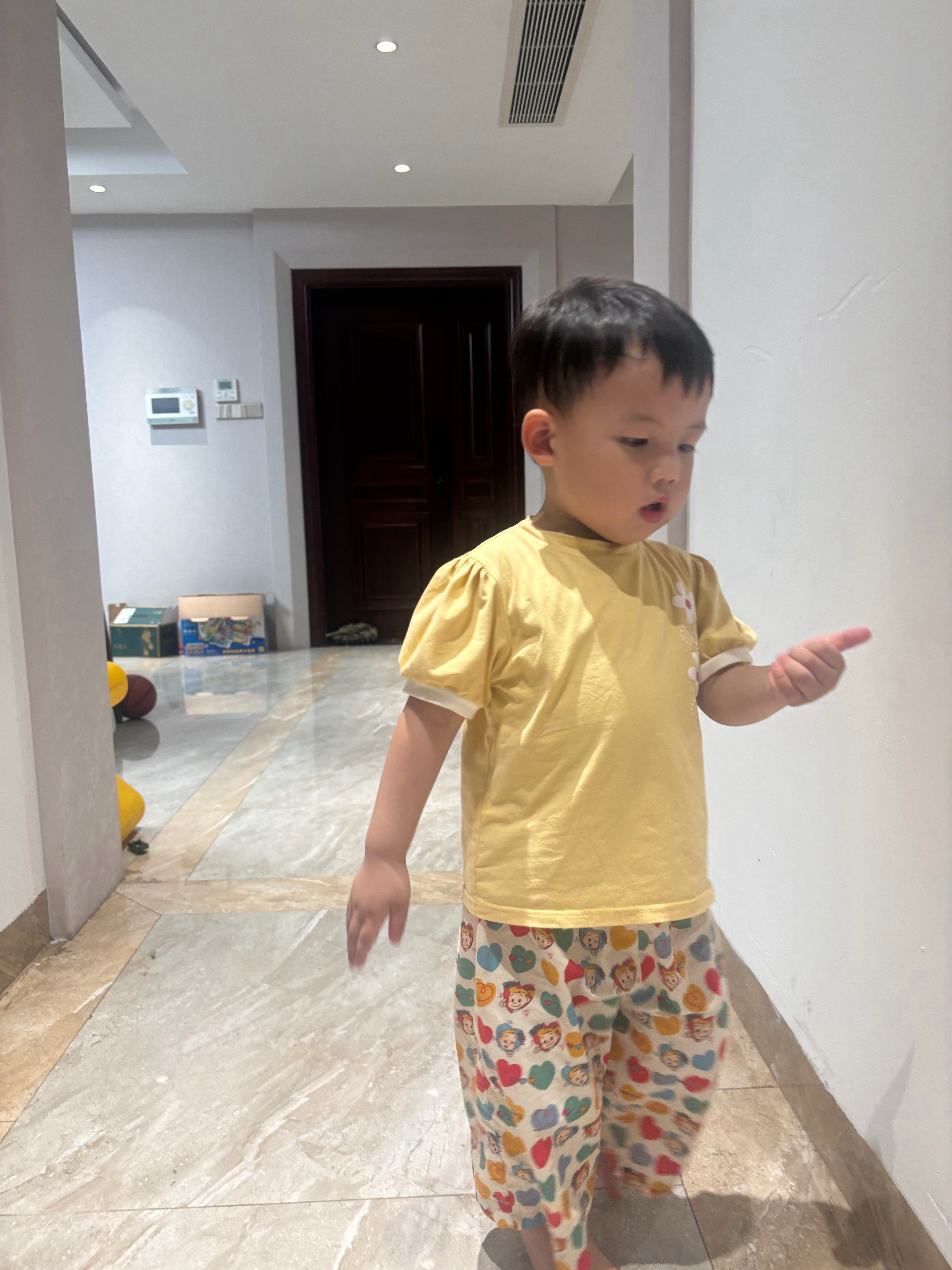 且行且珍惜吧。这个账号在阿琛懂事之后，估计要被他威胁注销。