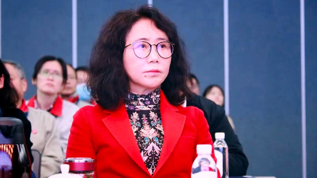 车灯龙头星宇股份在2026年8月因胁迫107名应届生离职，引发了一场从国内劳资纠纷升级为国际供应链合