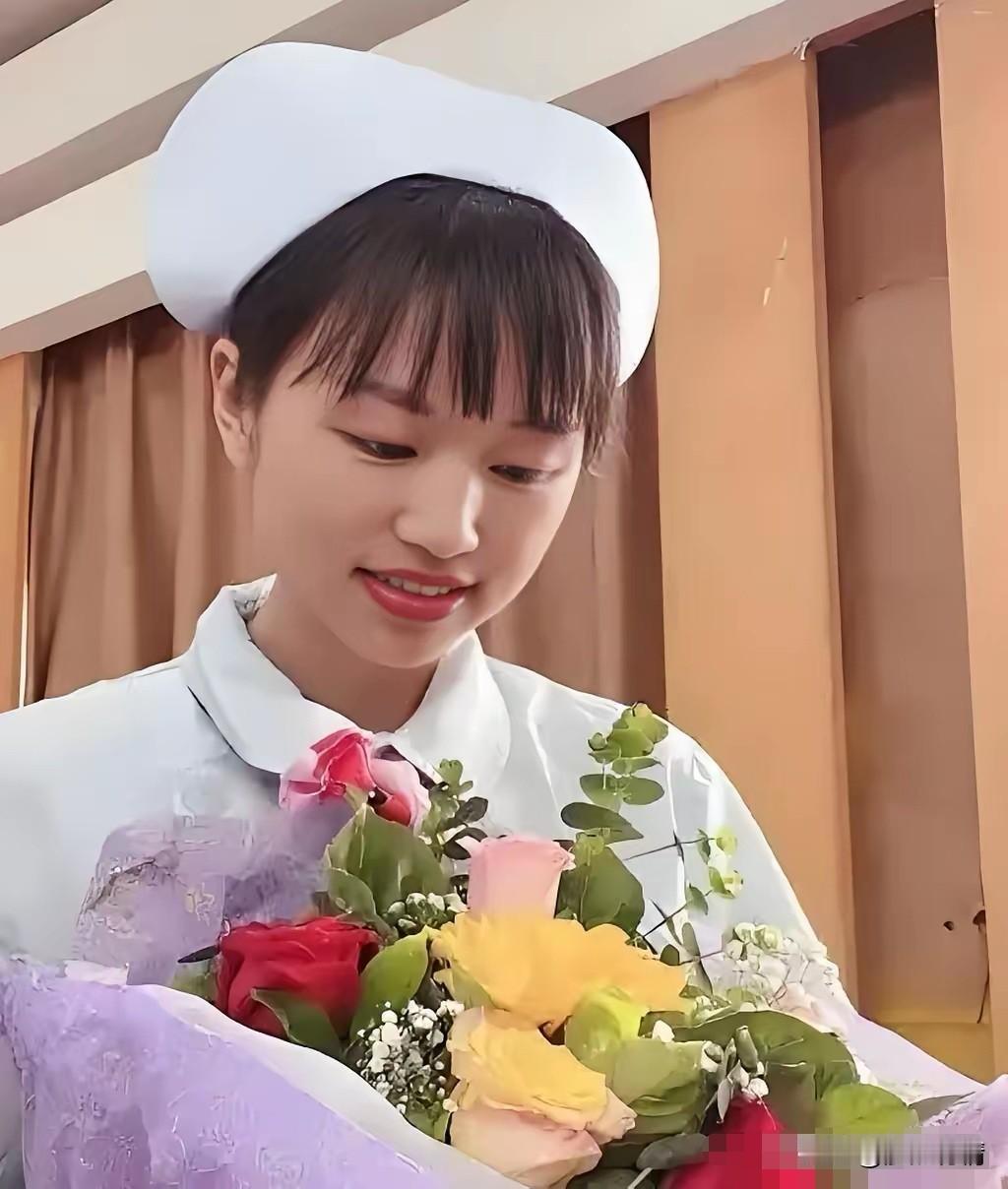 细思极恐！张护士调班发言一出，最惊慌的不是她的领导，也不是她的同事，而是去