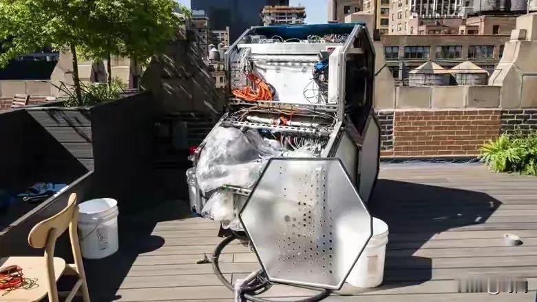 美国一创业公司公布一项高科技装备：用空气制造汽油，对，你没听错，就是用电制造汽油